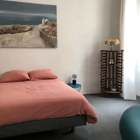 Studio De 30 M2 Dans Le Triangle D'Or De Bordeaux Exterior photo