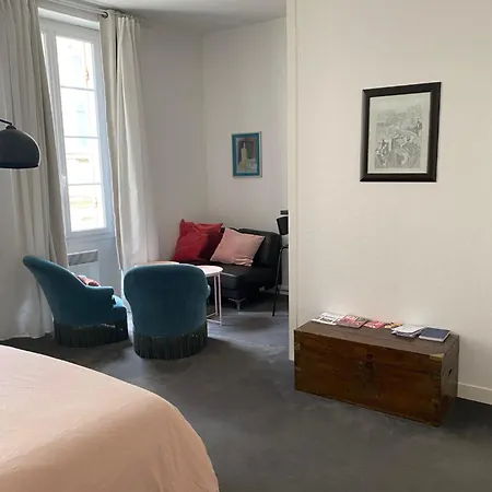 Studio De 30 M2 Dans Le Triangle D'Or De Bordeaux Exterior photo