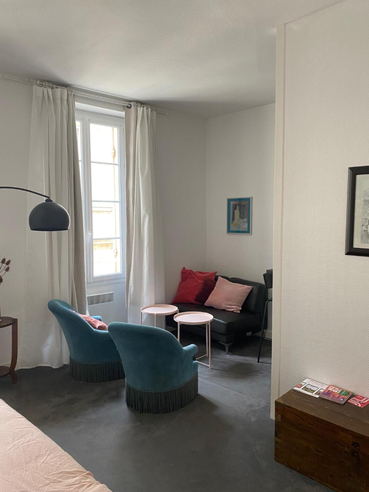 De 30 M2 Dans Le Triangle D'or De Appartement